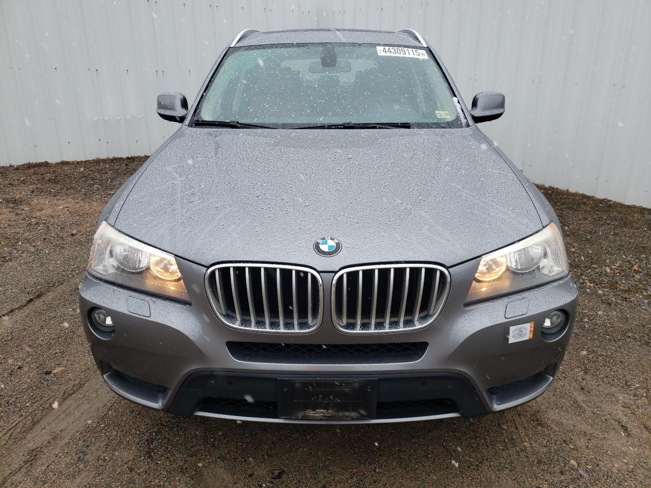 2011 BMW X3 - Image 5
