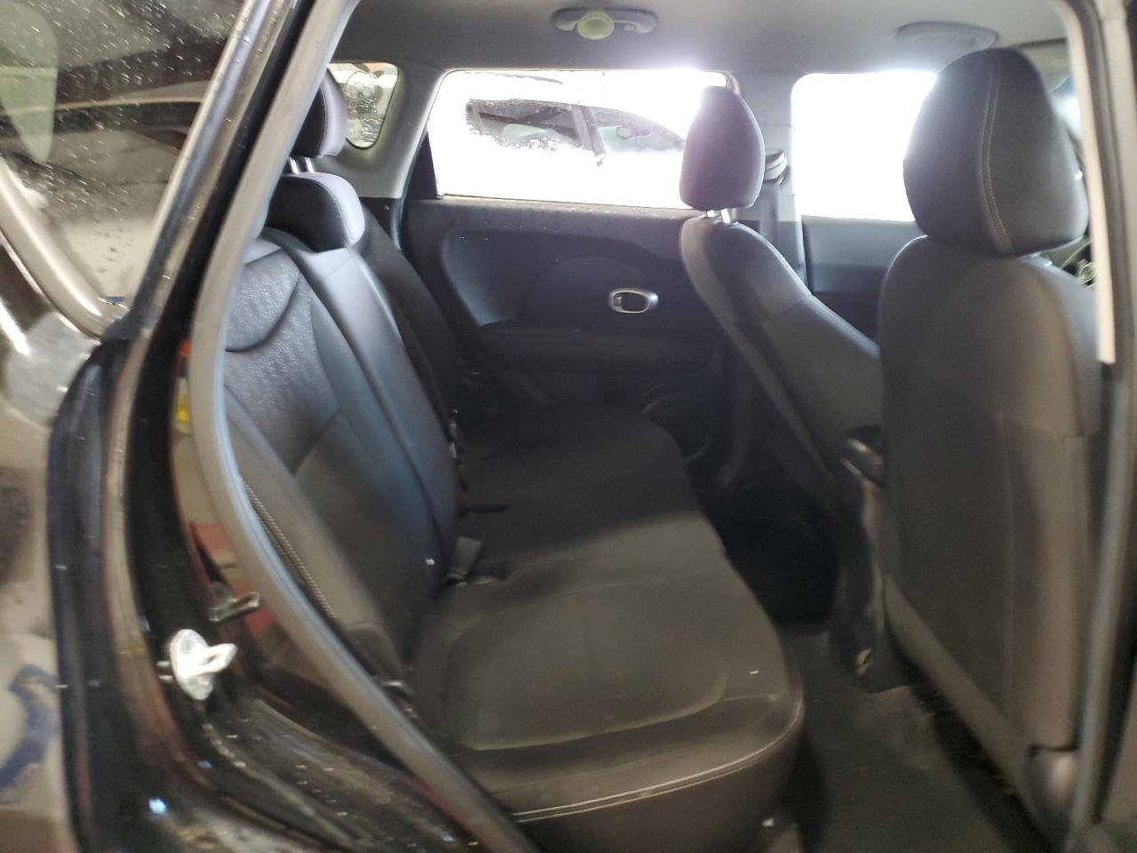 2016 Kia Soul - Image 11
