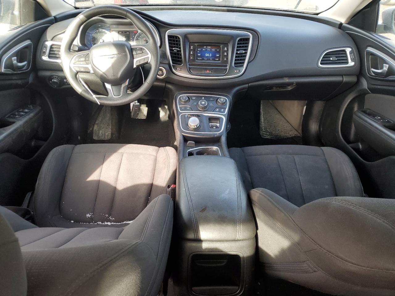 2015 Chrysler 200 - Image 8