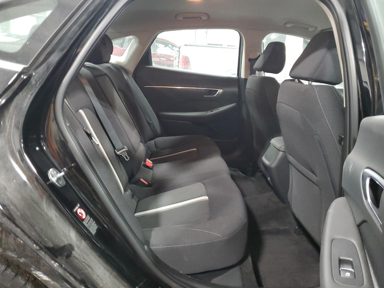 2023 Hyundai Sonata - Image 10