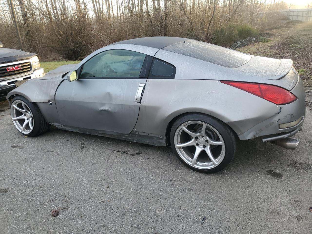 2003 Nissan 350Z - Image 2