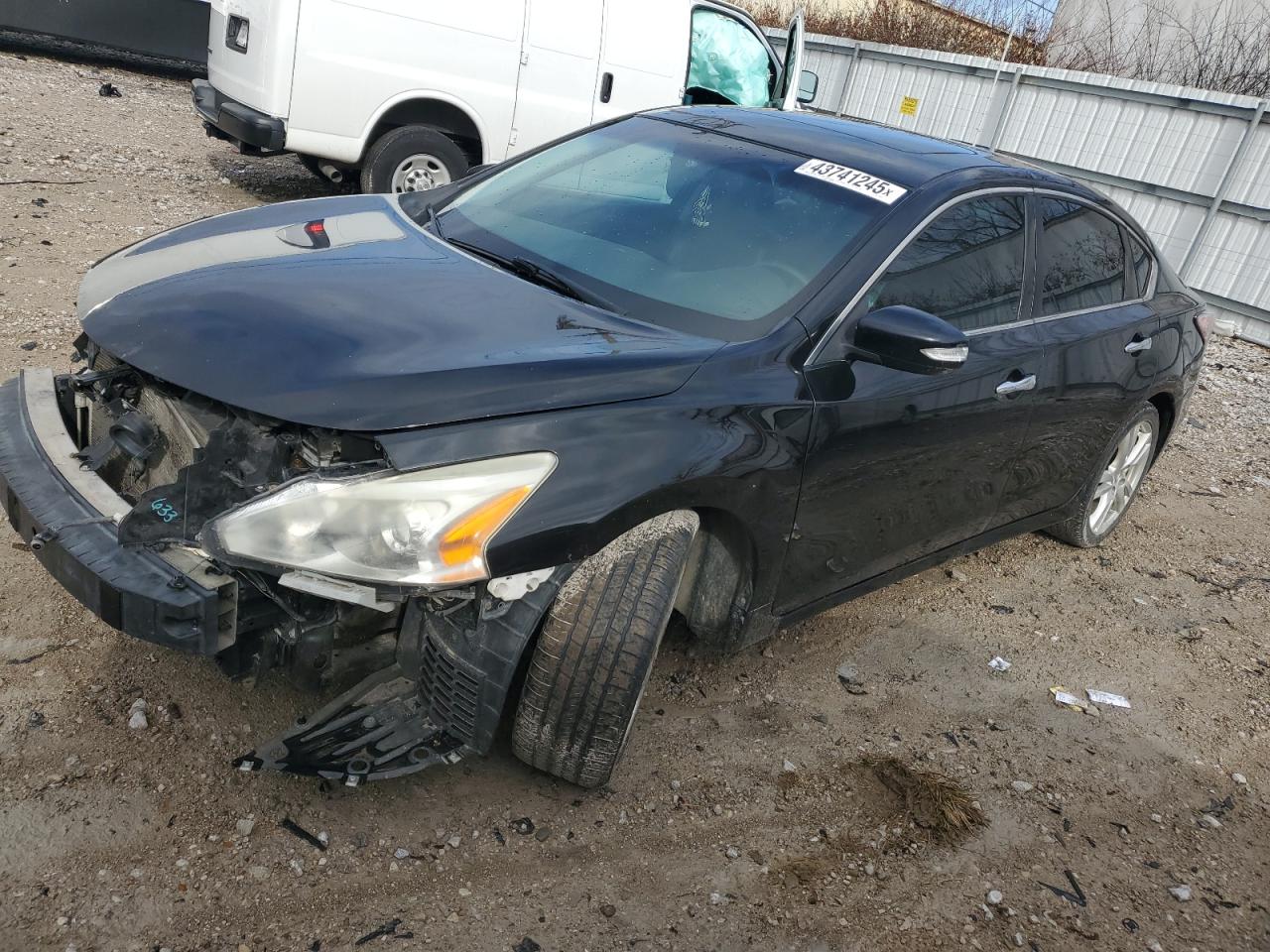 2015 Nissan Altima - Image 1
