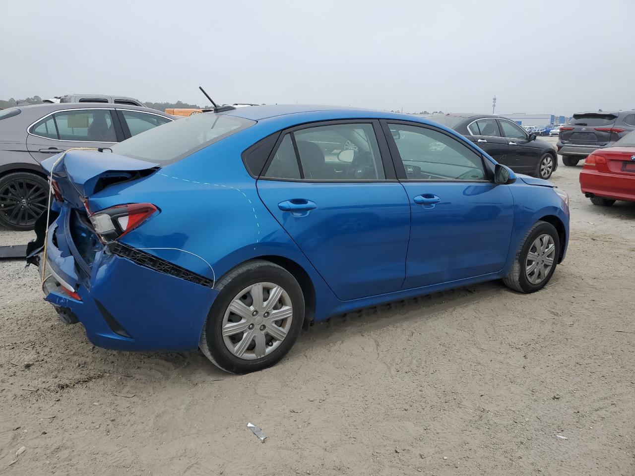 2021 Kia Rio - Image 3