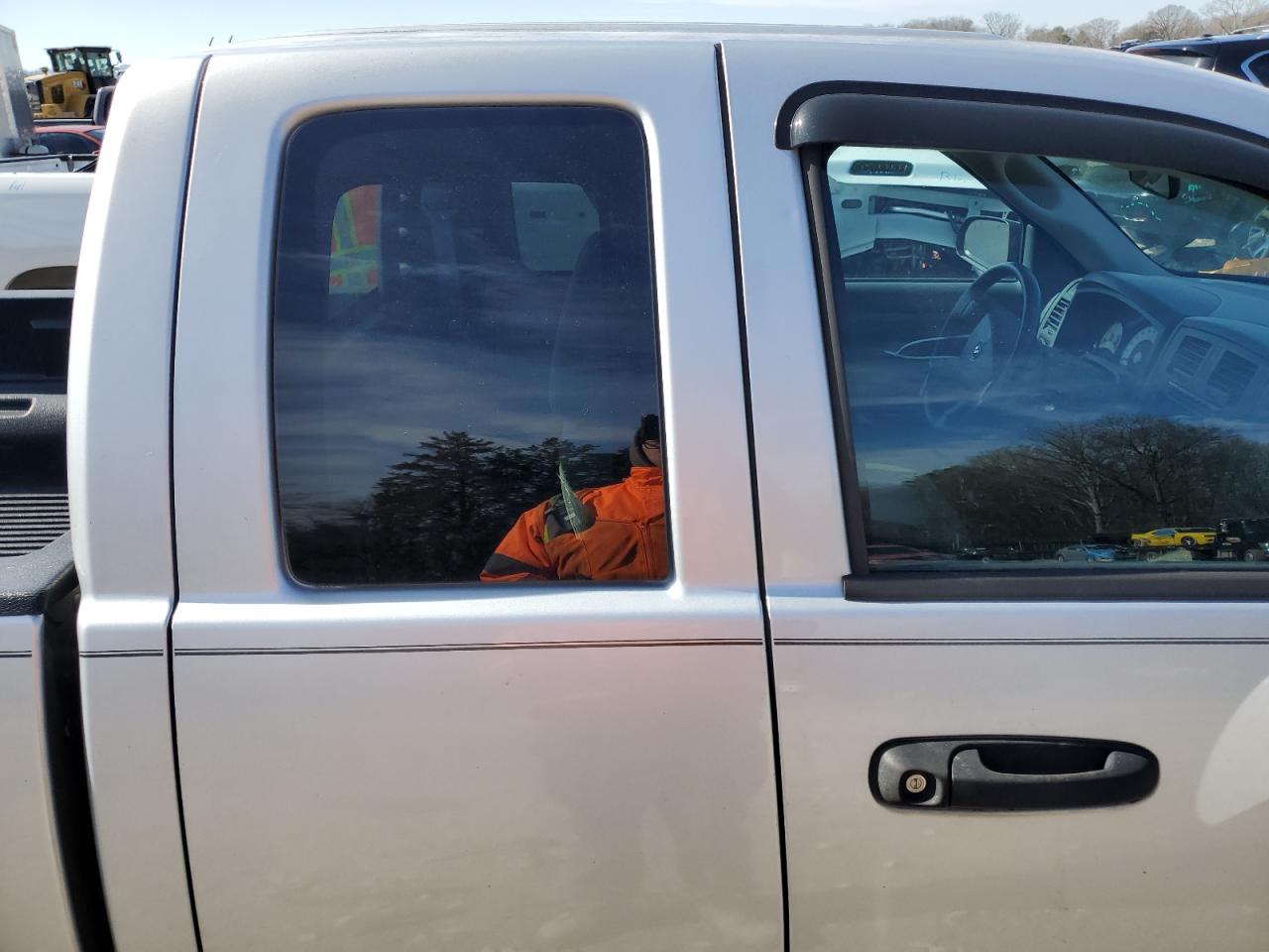 2007 Dodge Dakota - Image 10