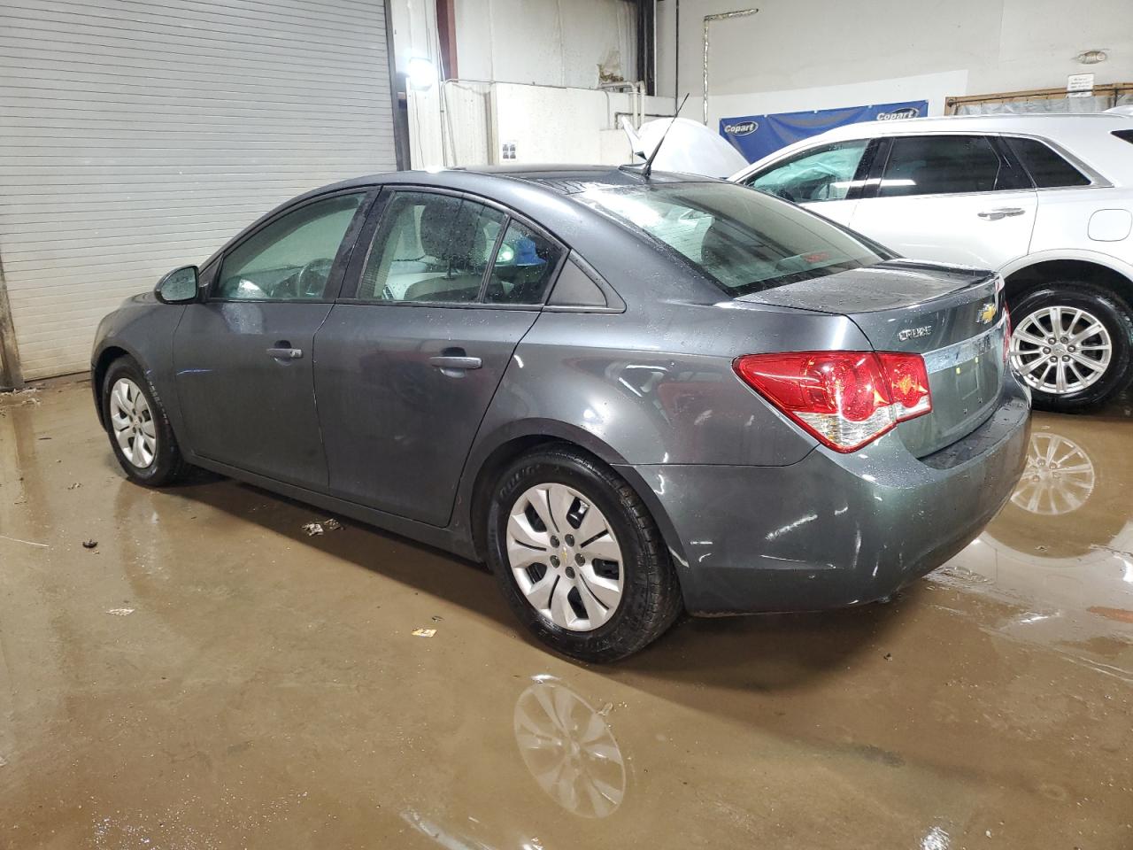 2013 Chevrolet Cruze - Image 2