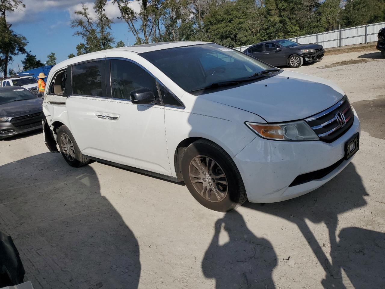2012 Honda Odyssey - Image 4