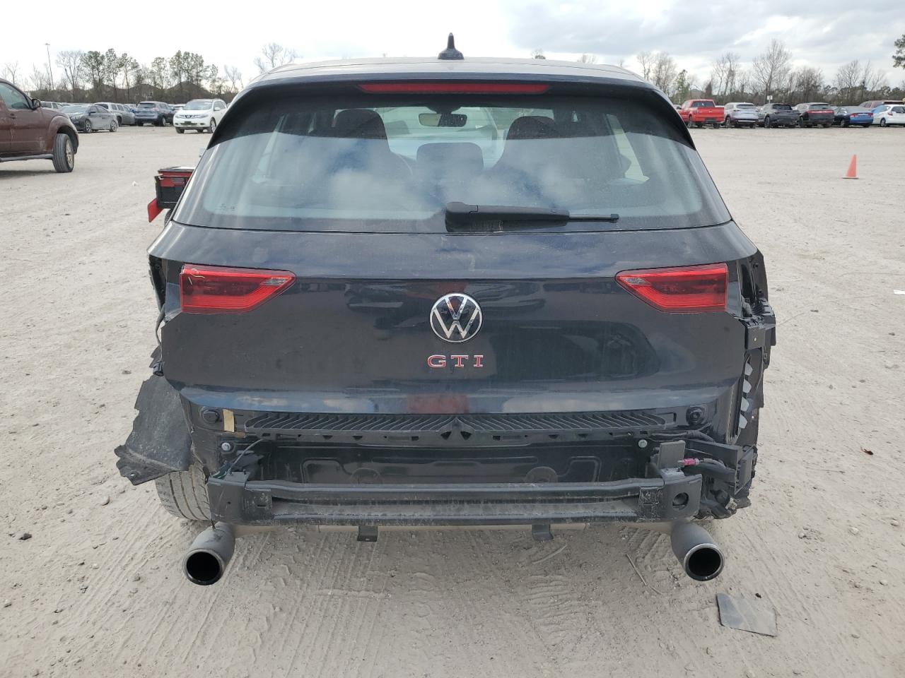 2022 Volkswagen GTI - Image 6