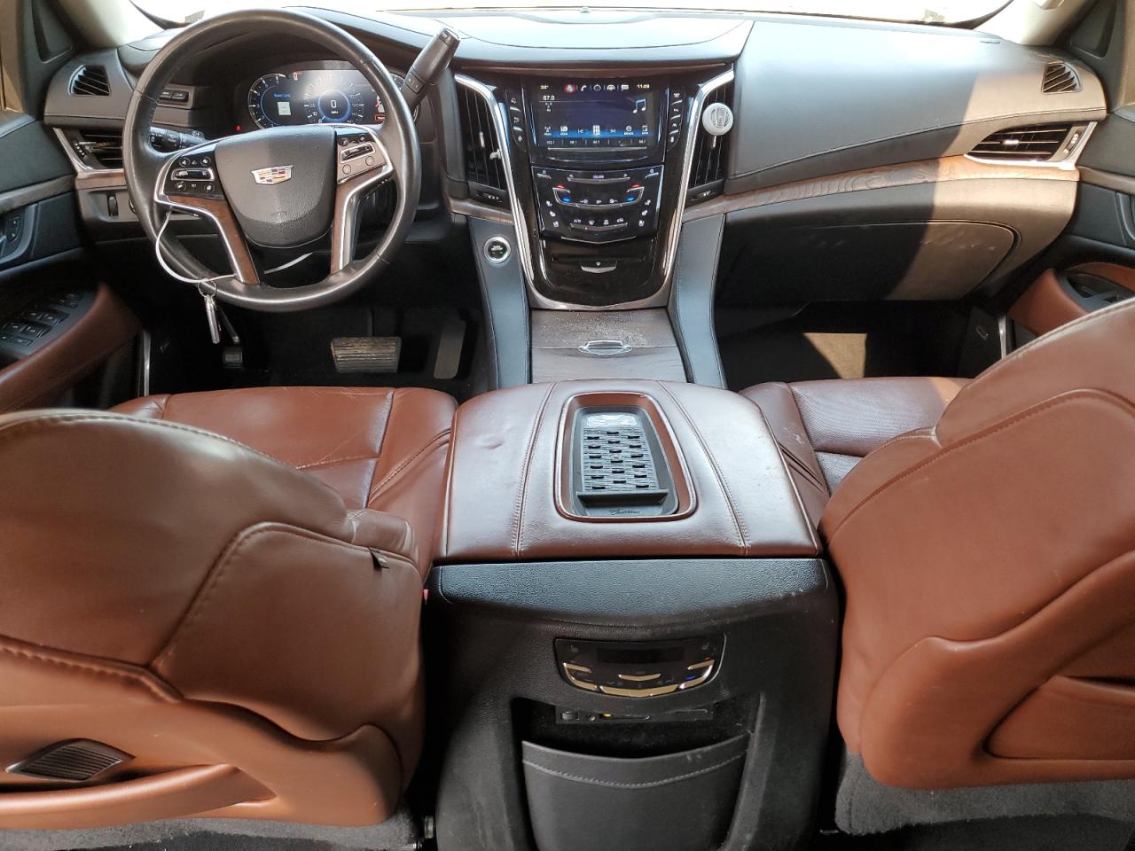 2016 Cadillac Escalade - Image 8