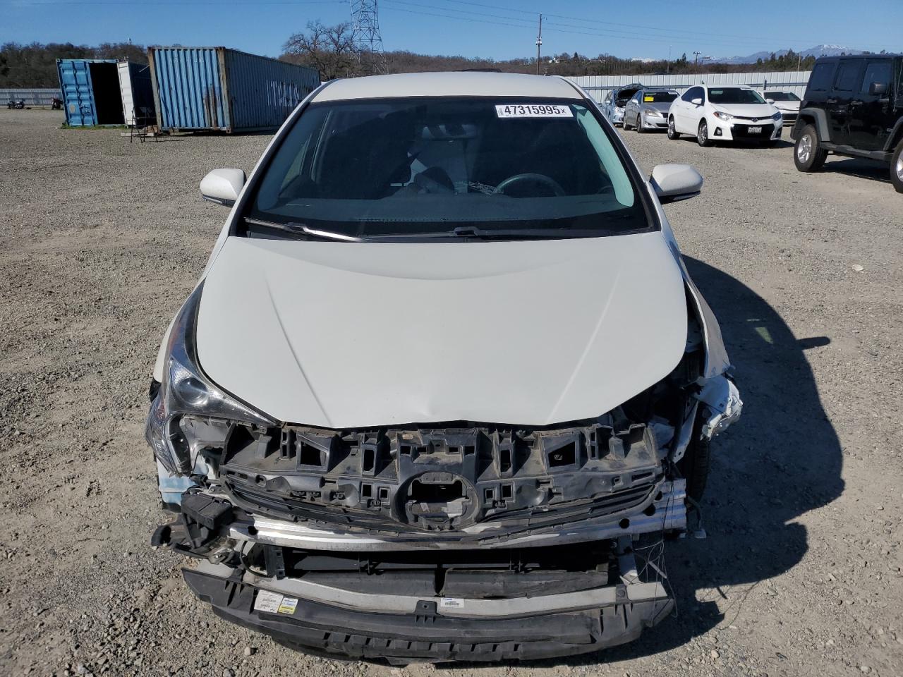 2016 Toyota Prius - Image 5