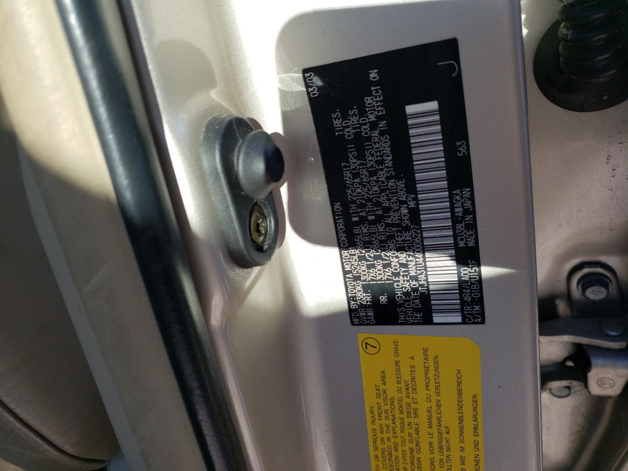 2004 Lexus RX - Image 13