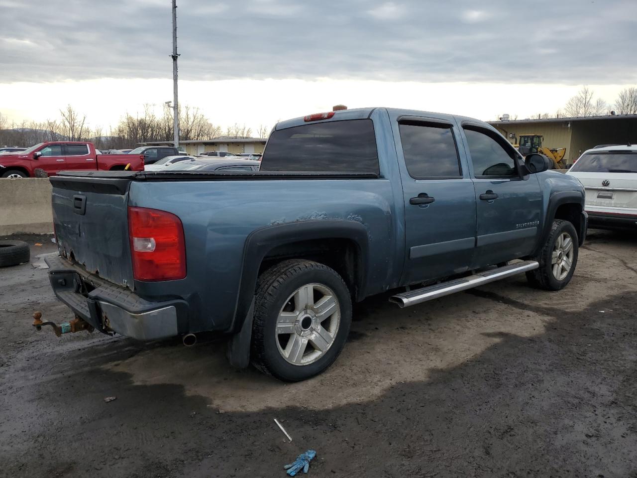 2008 Chevrolet Silverado - Image 3