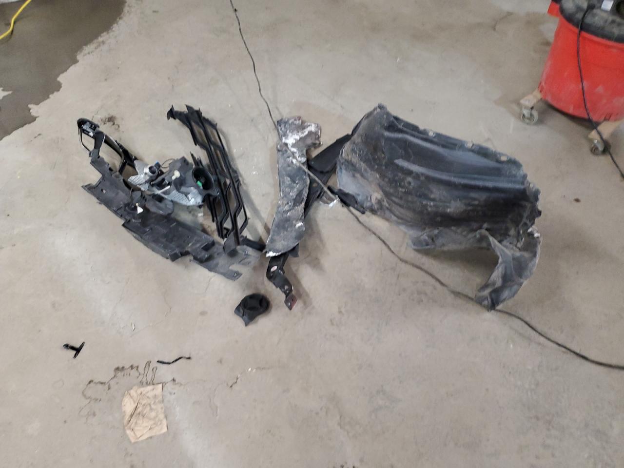 2019 Chevrolet Cruze - Image 13