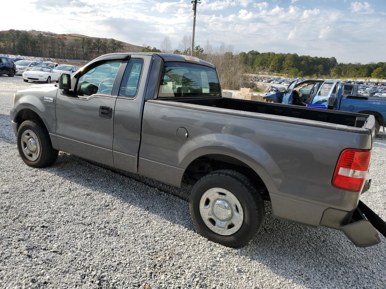2005 Ford F-150 - Image 2