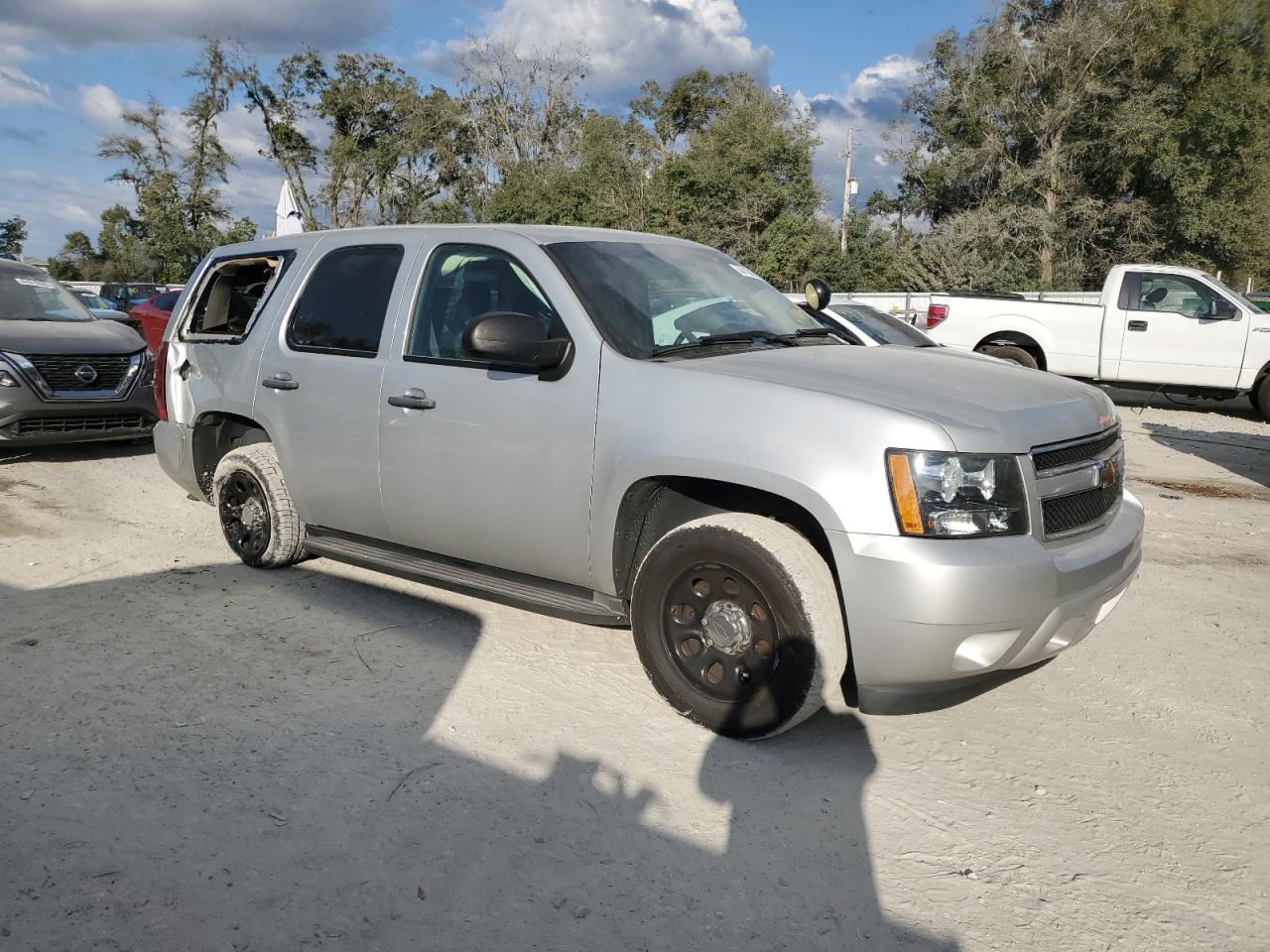 2011 Chevrolet Tahoe - Image 4