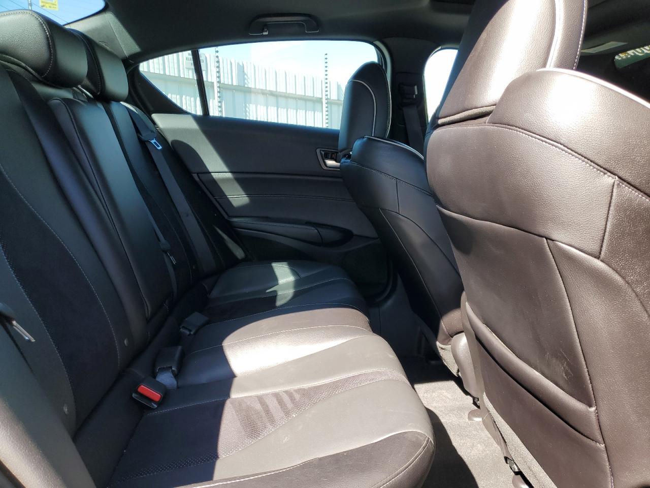 2019 Acura ILX - Image 11