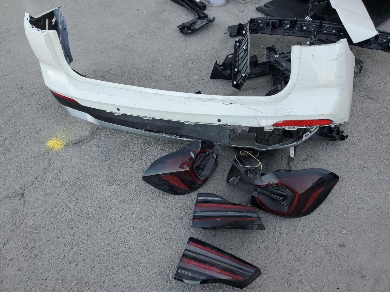 2022 BMW X3 - Image 13