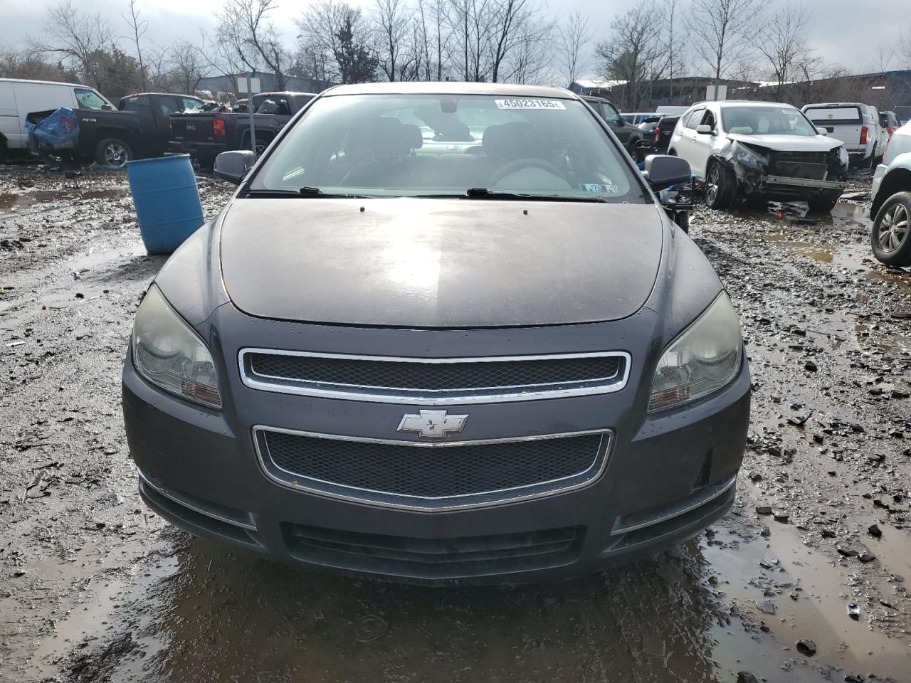 2010 Chevrolet Malibu - Image 5