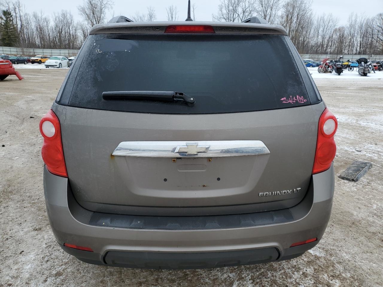 2010 Chevrolet Equinox - Image 6