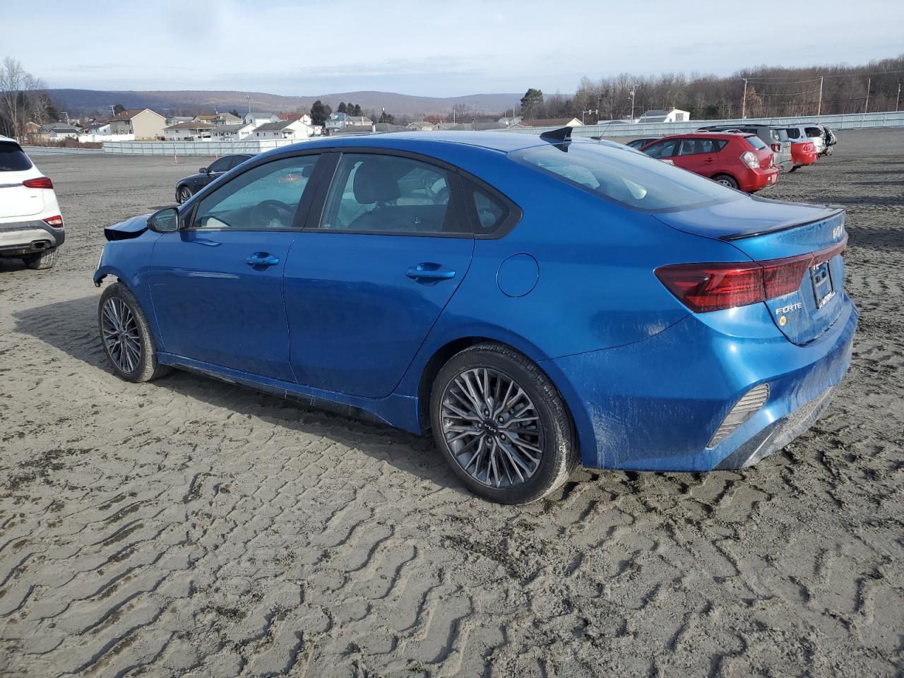 2023 Kia Forte - Image 2