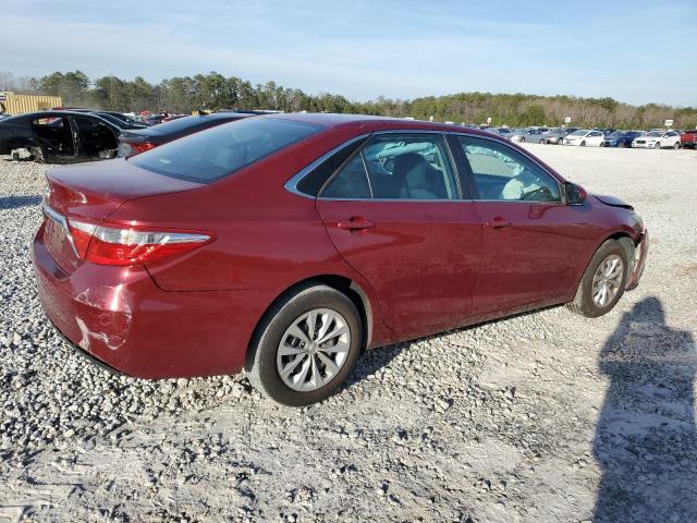  TOYOTA CAMRY 2017 Czerwony