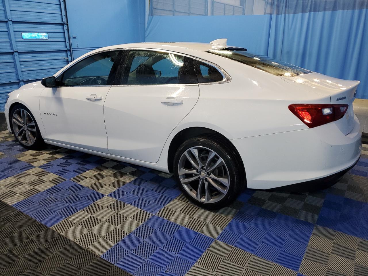 2023 Chevrolet Malibu - Image 2