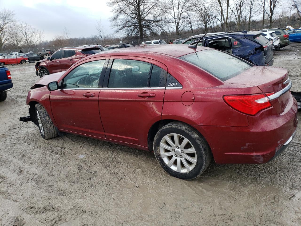2013 Chrysler 200 - Image 2