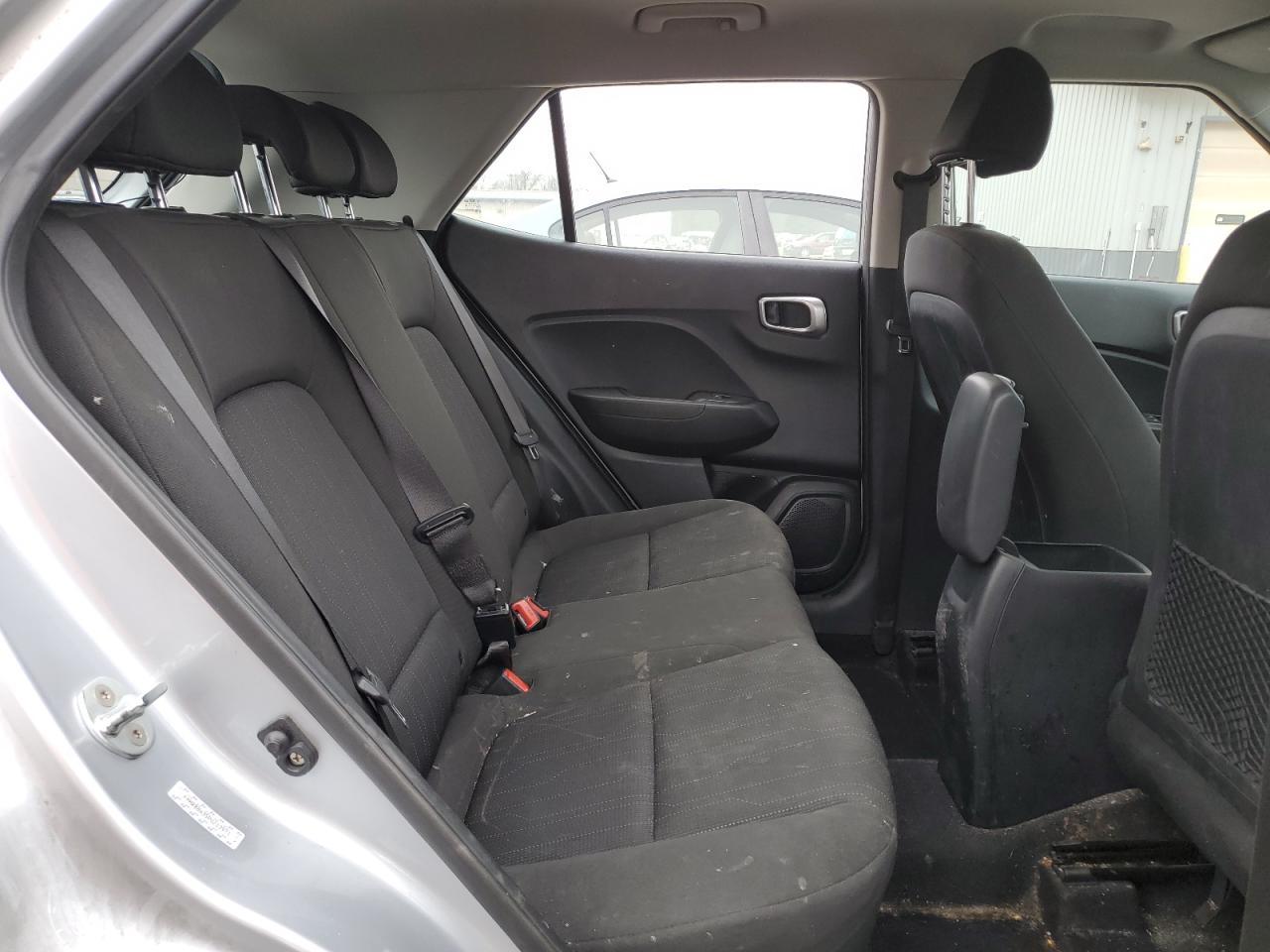 2023 Hyundai Venue - Image 11