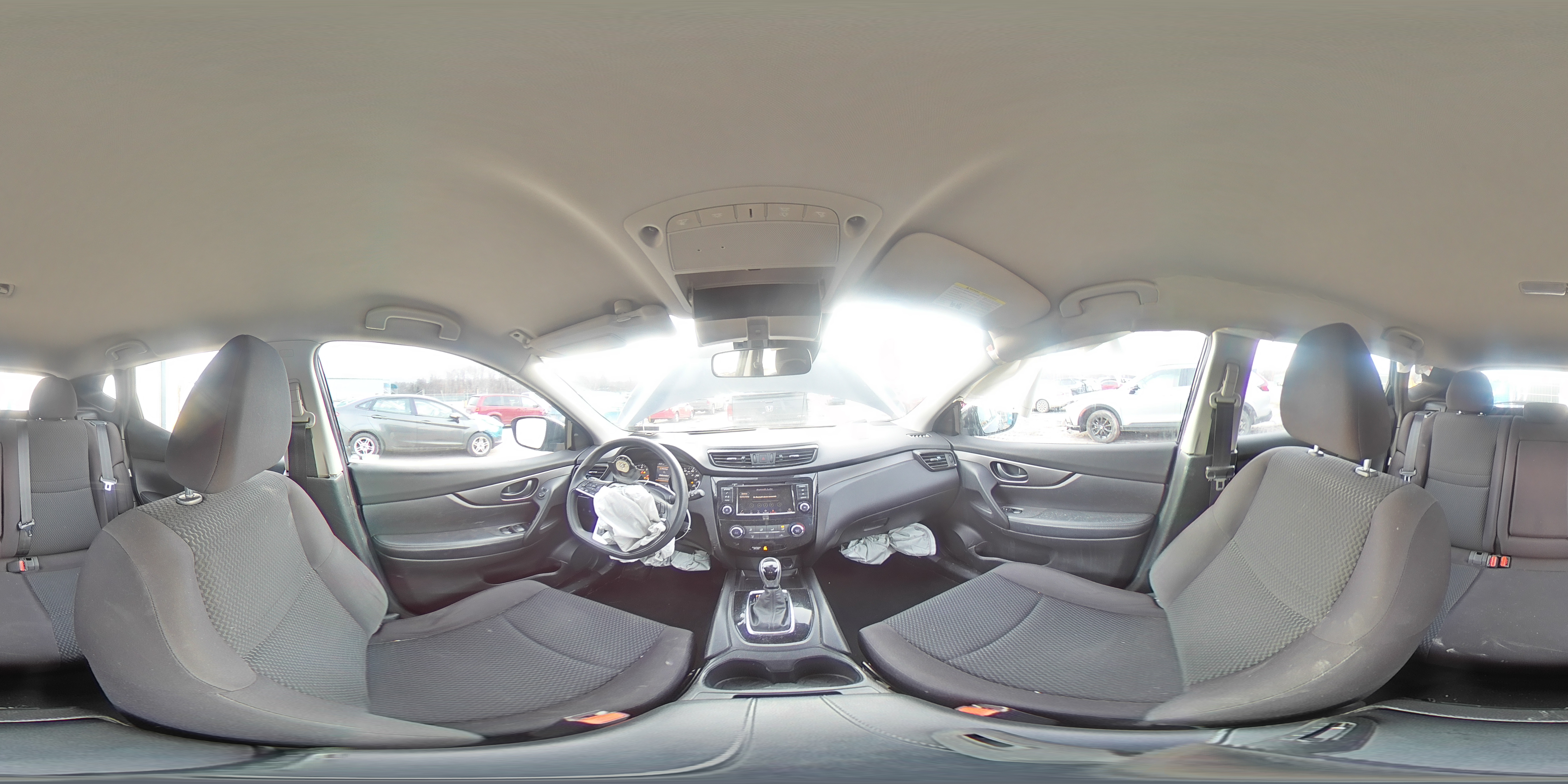 2020 Nissan Rogue - Image 15
