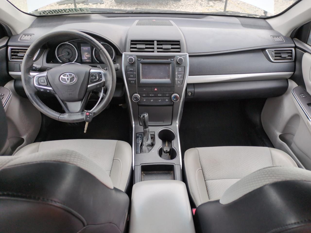 2017 Toyota Camry - Image 8