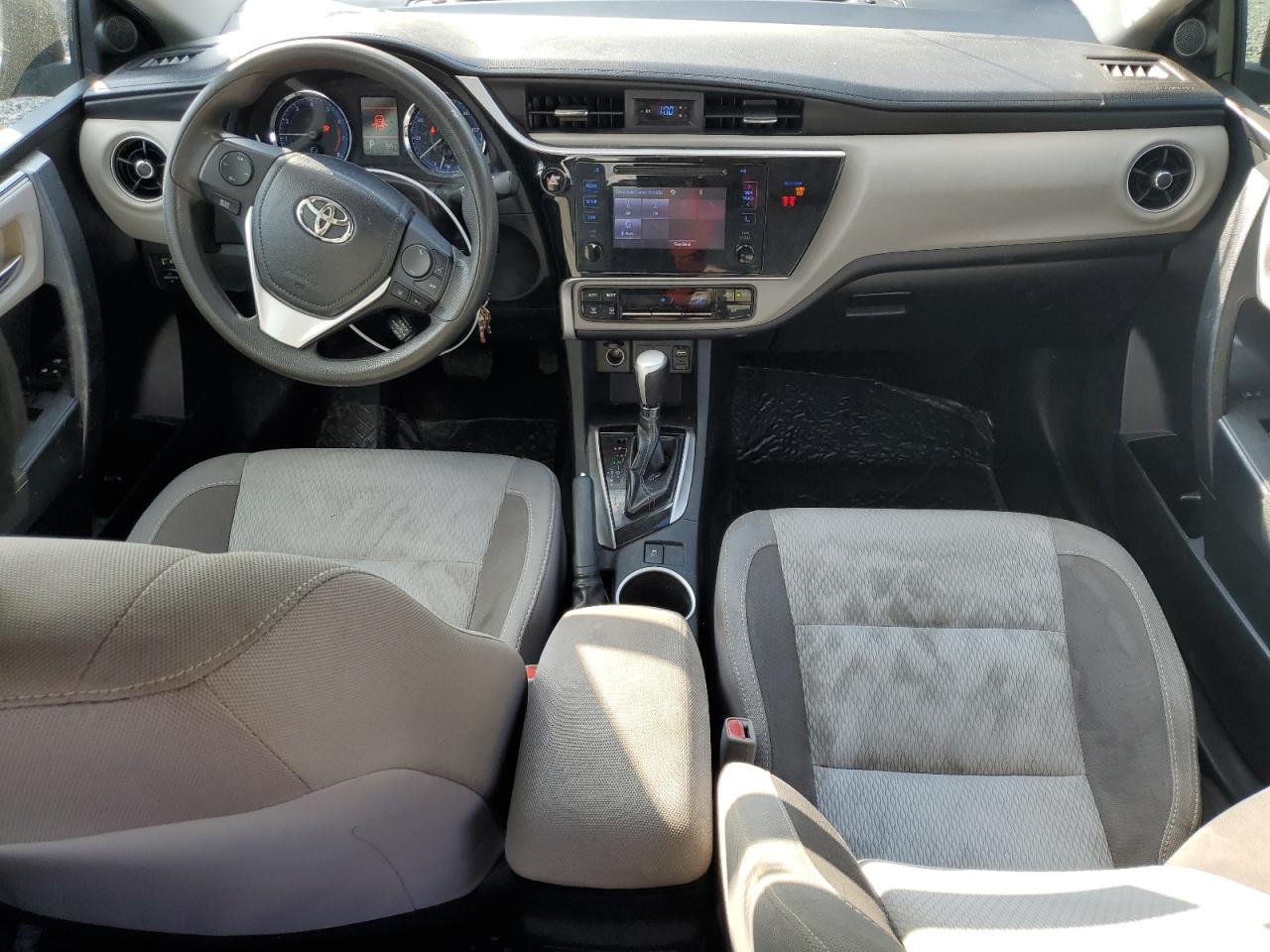 2018 Toyota Corolla - Image 8