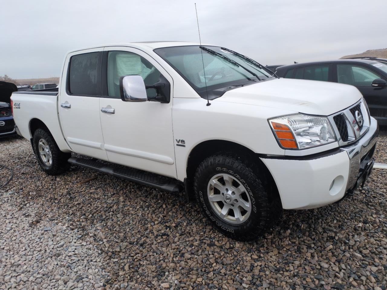 2004 Nissan Titan - Image 4