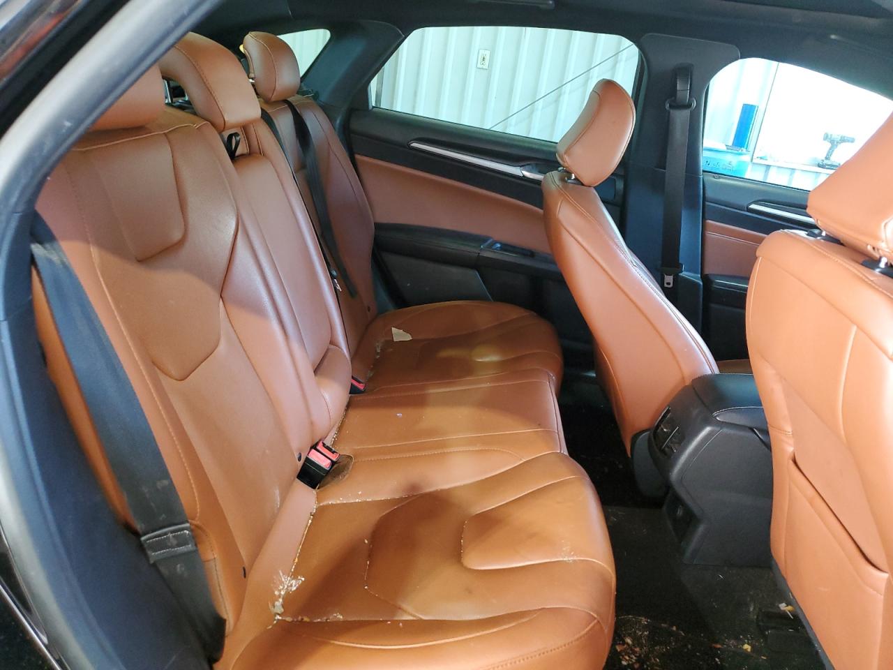 2020 Ford Fusion - Image 10