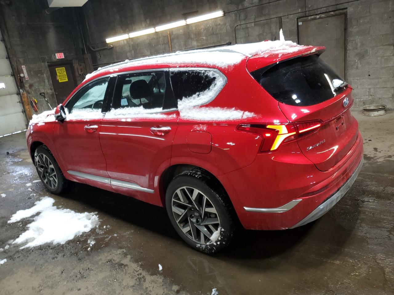 2022 Hyundai Santa Fe - Image 2