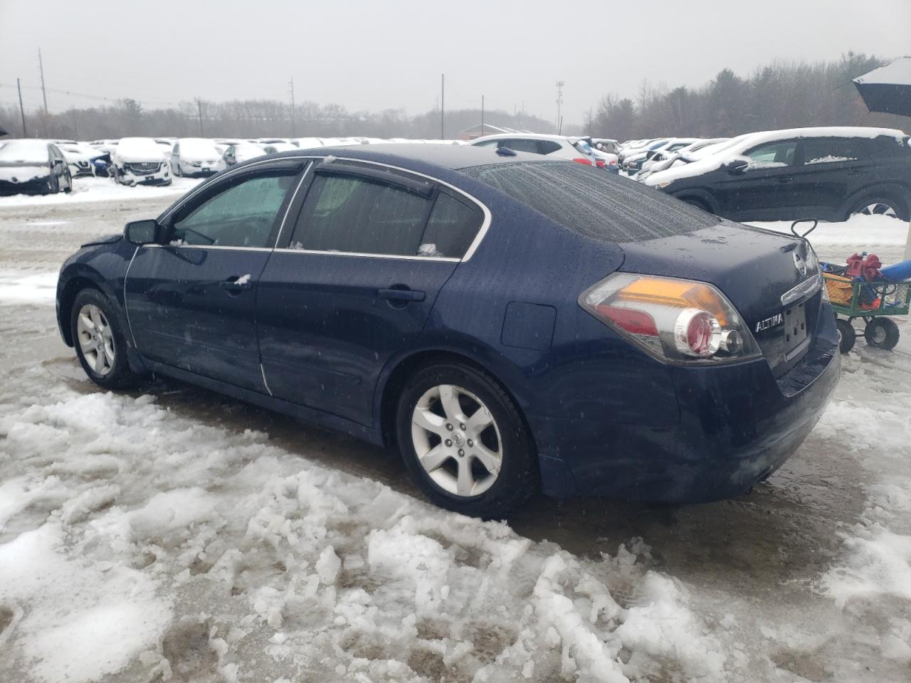2009 Nissan Altima - Image 2