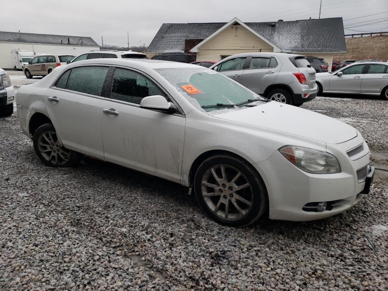 2010 Chevrolet Malibu - Image 4