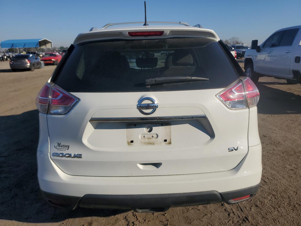 2015 Nissan Rogue - Image 6