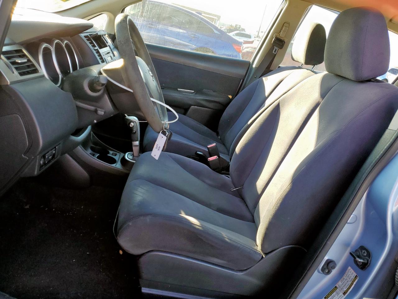 2009 Nissan Versa - Image 7