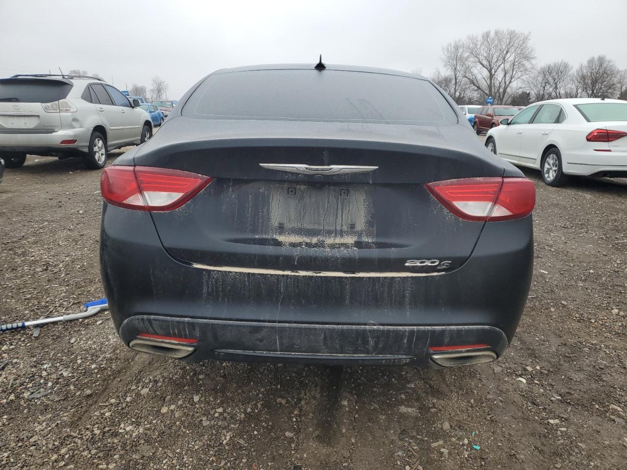 2016 Chrysler 200 - Image 6