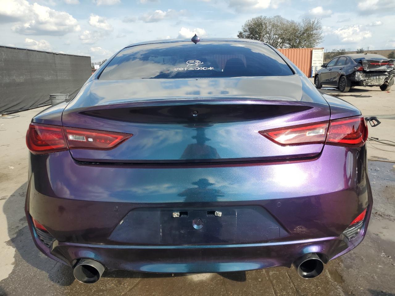 2018 Infiniti Q60 - Image 6