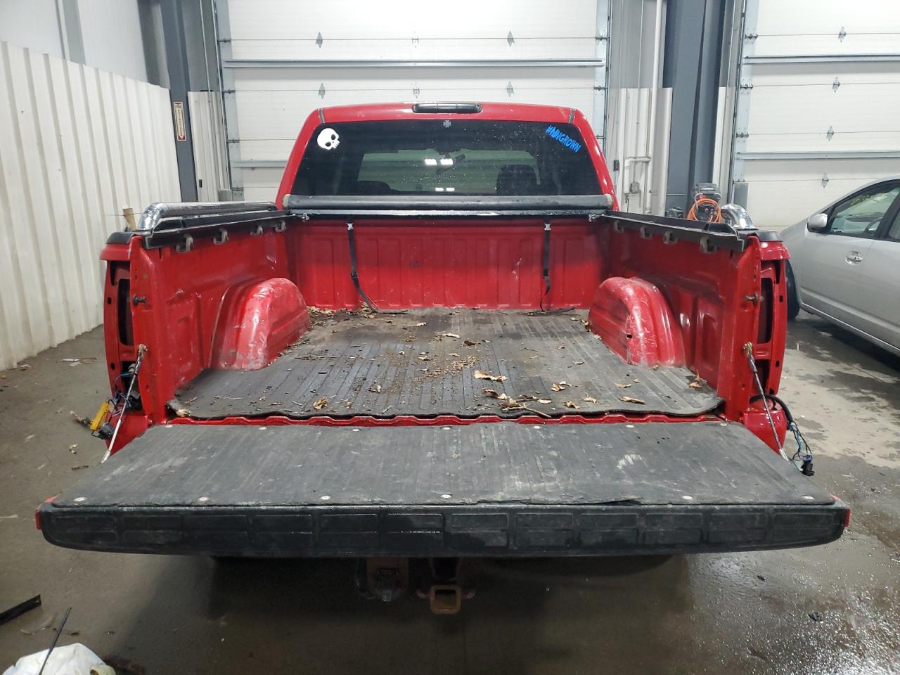 2005 Chevrolet Silverado - Image 6