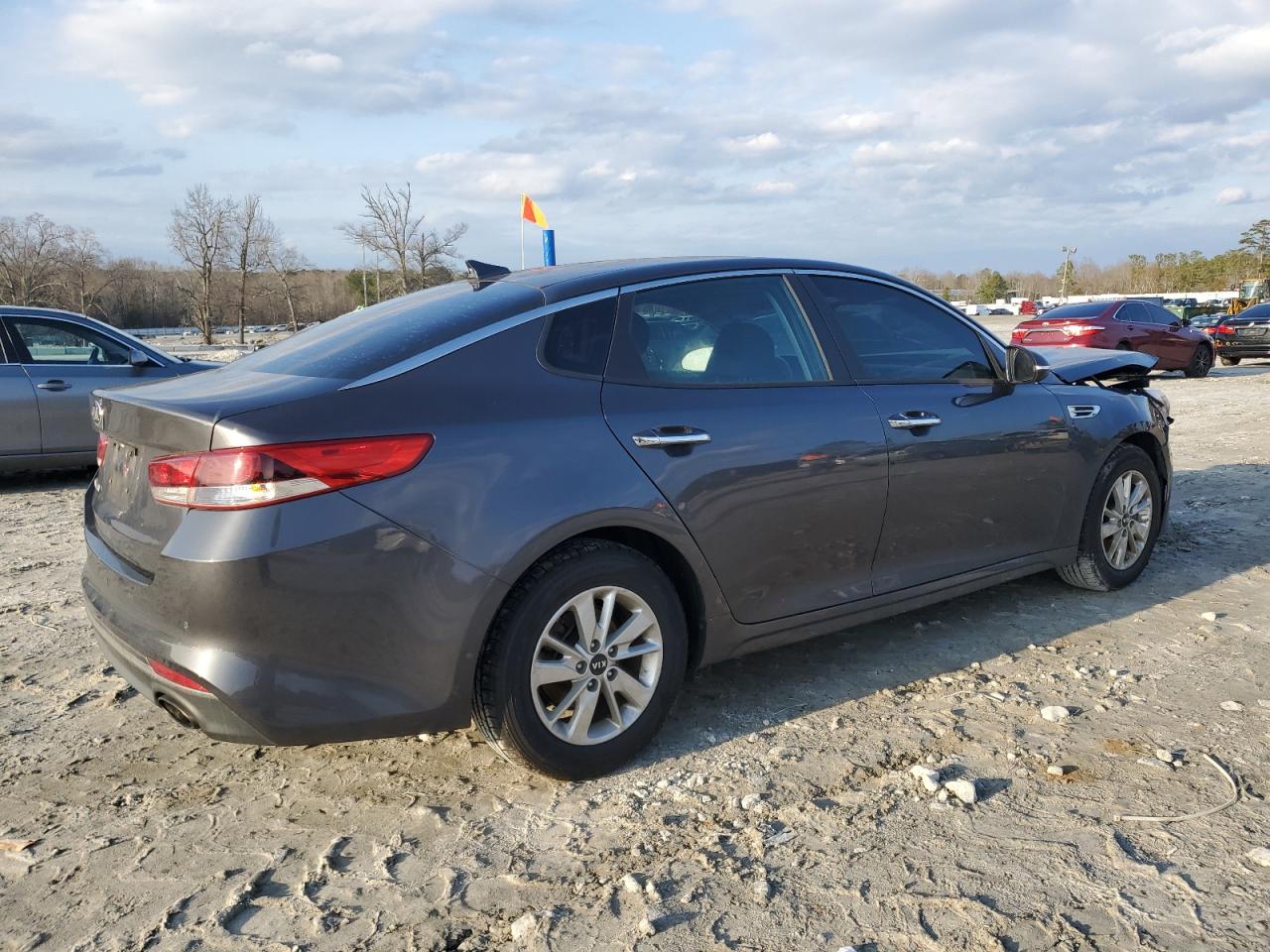 2018 Kia Optima - Image 3