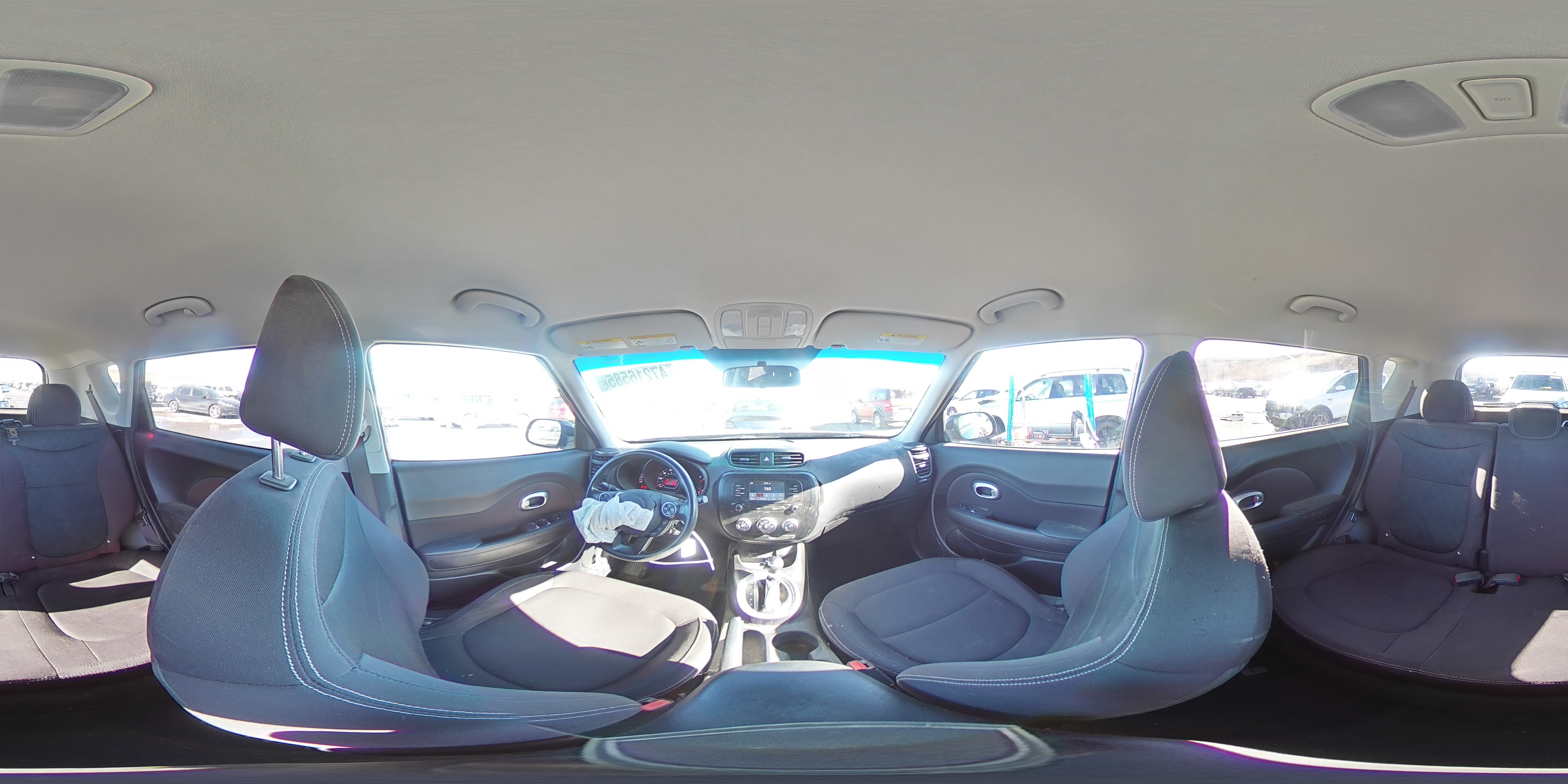 2017 Kia Soul - Image 16