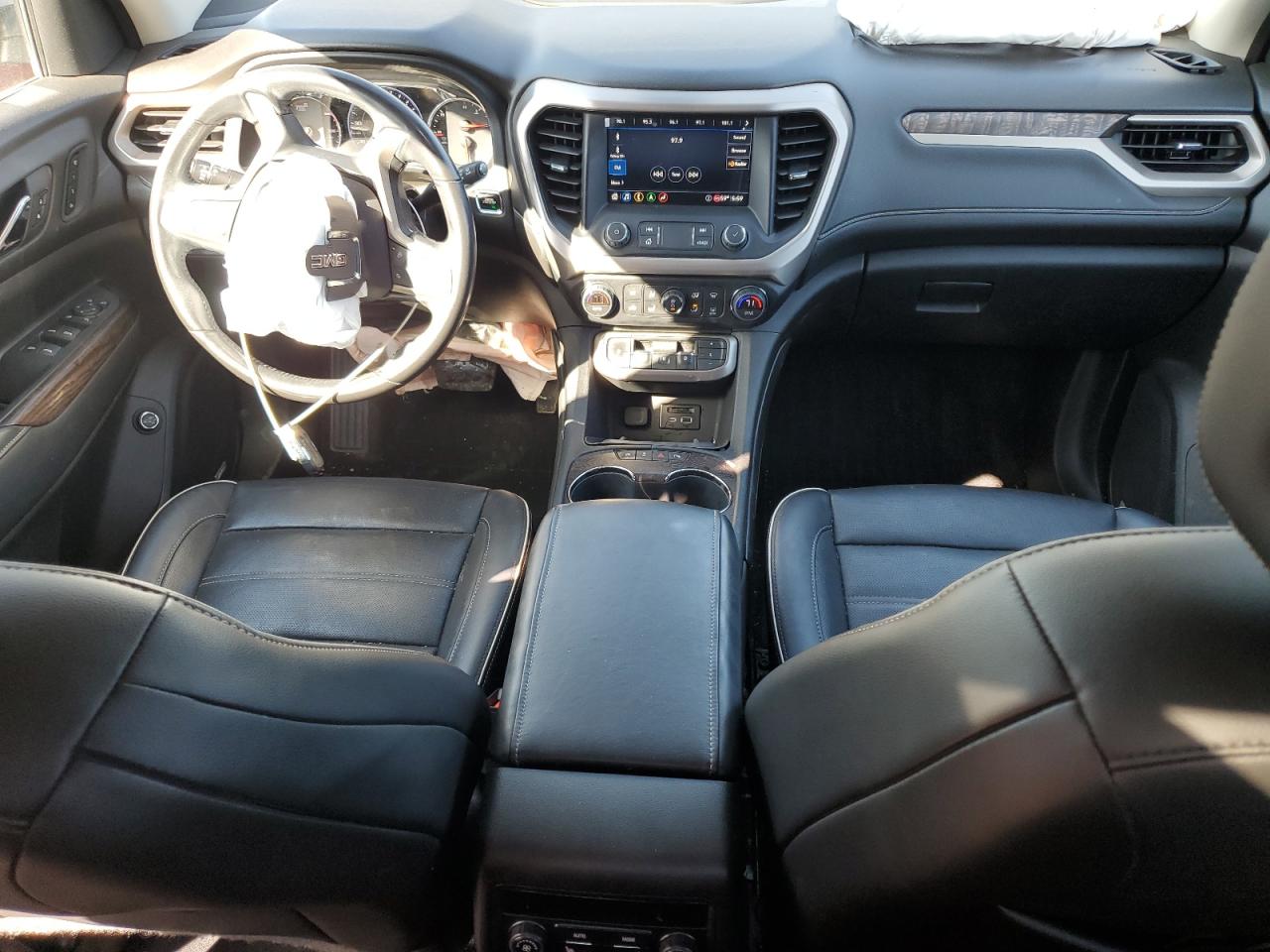 2020 GMC Acadia - Image 8