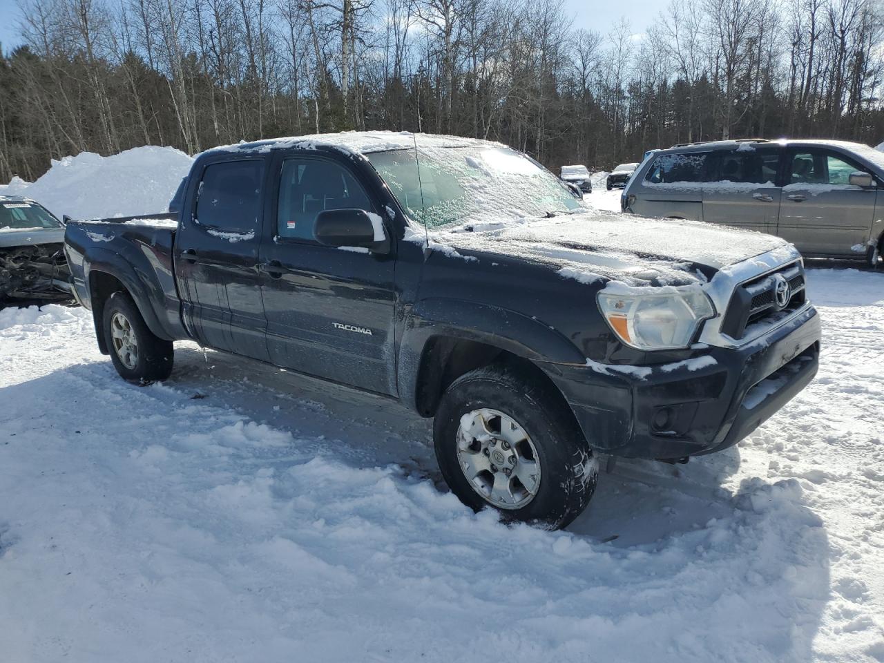 2012 Toyota Tacoma - Image 4