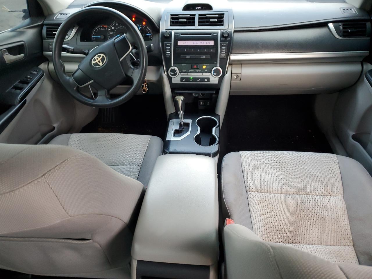 2012 Toyota Camry - Image 8