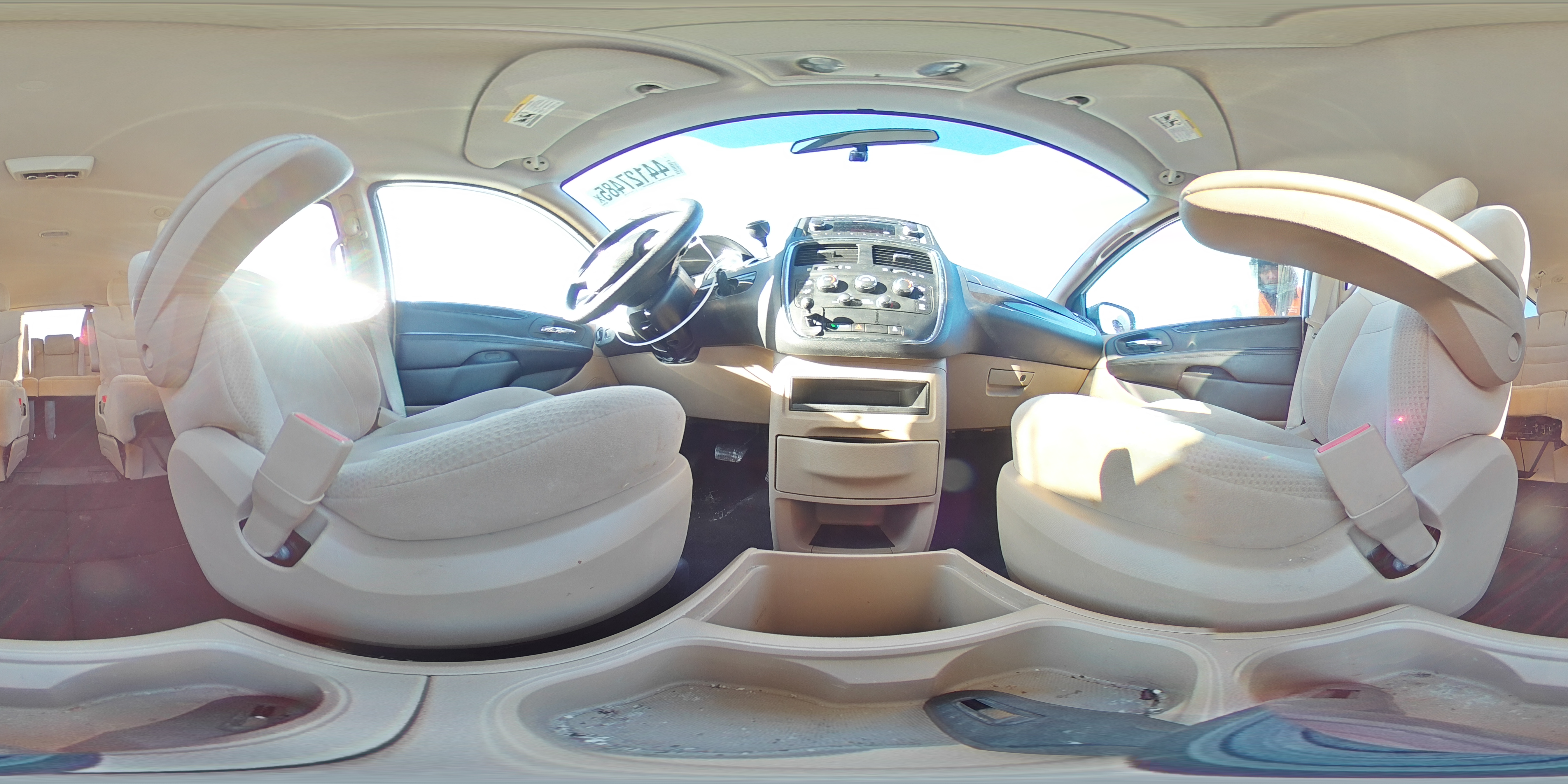 2016 Dodge Caravan - Image 15