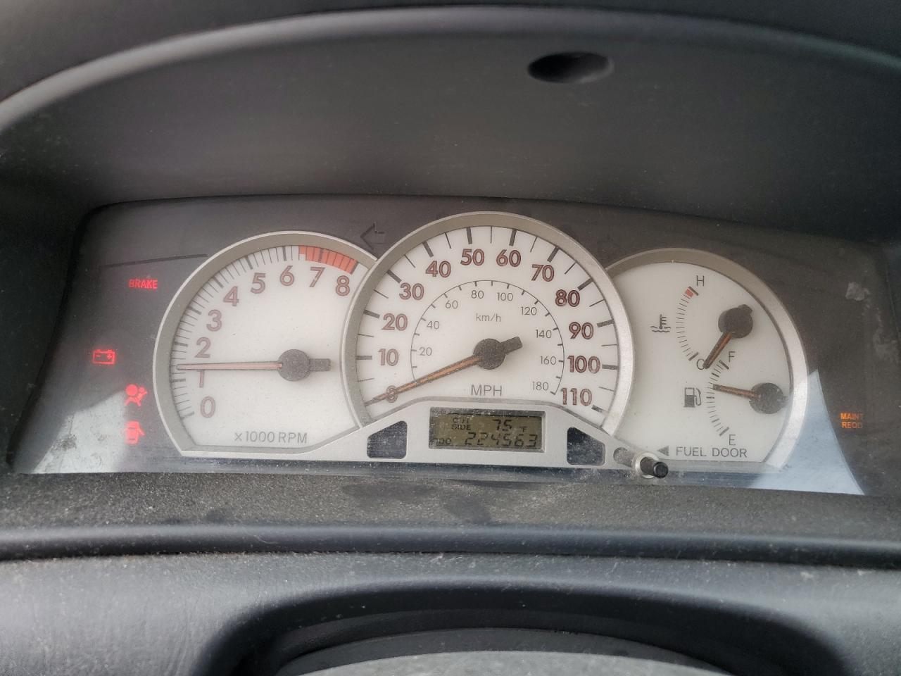 2005 Toyota Corolla - Image 9