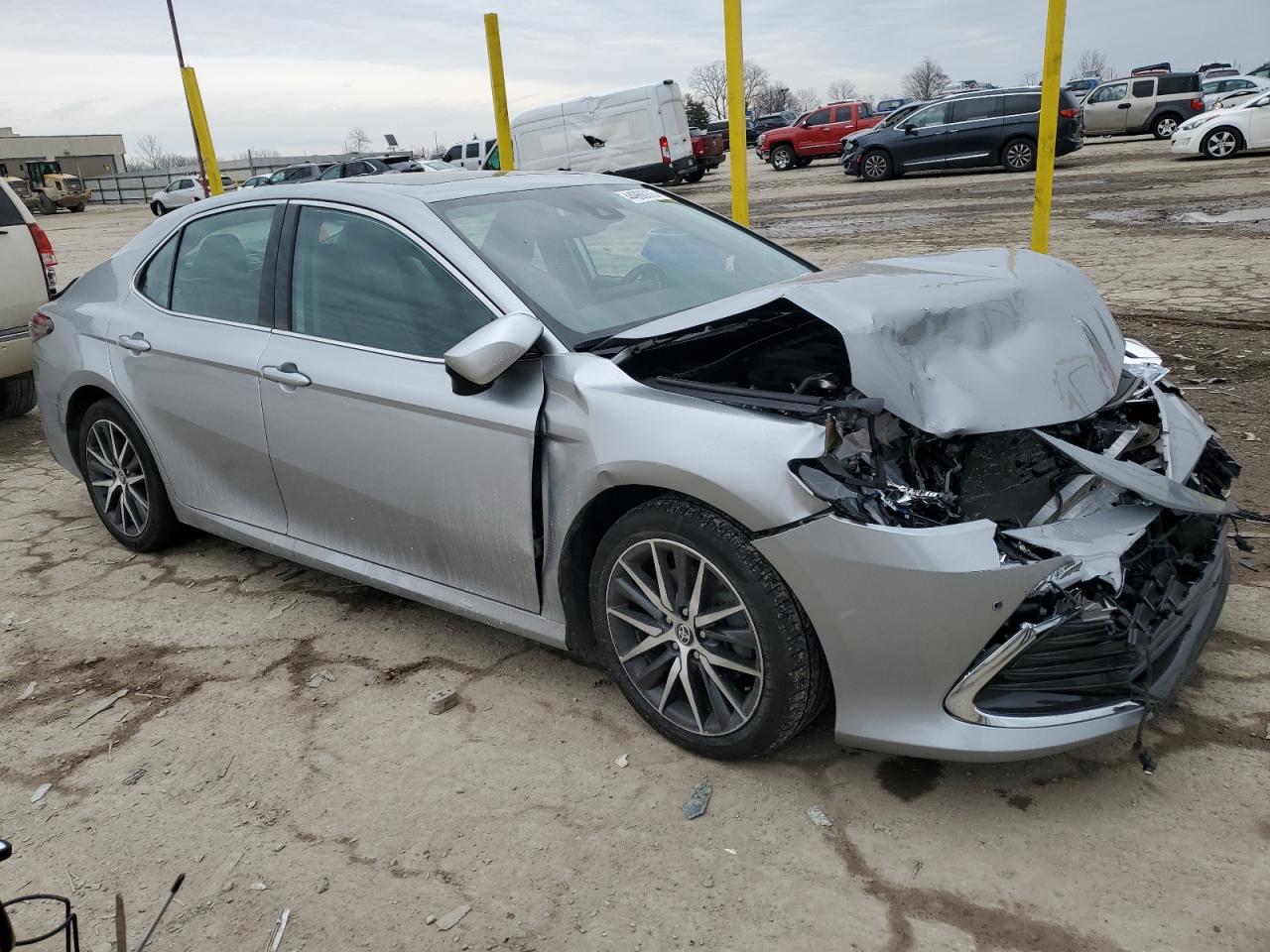 2022 Toyota Camry - Image 4