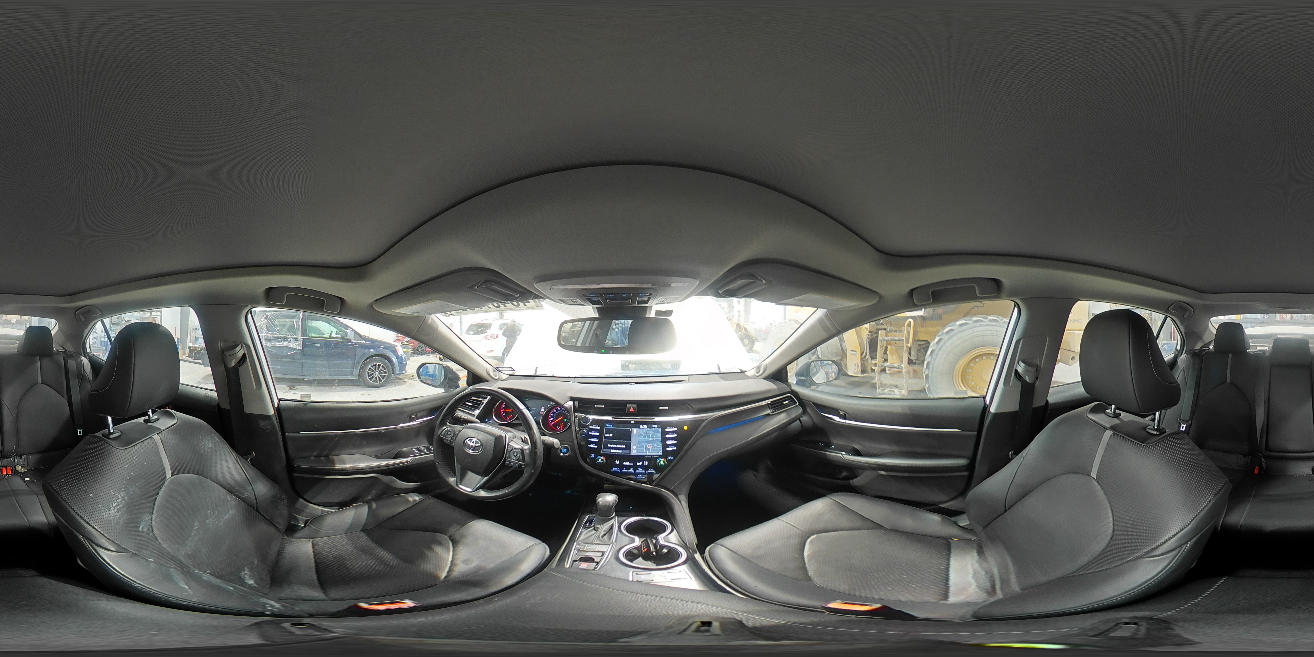 2020 Toyota Camry - Image 13