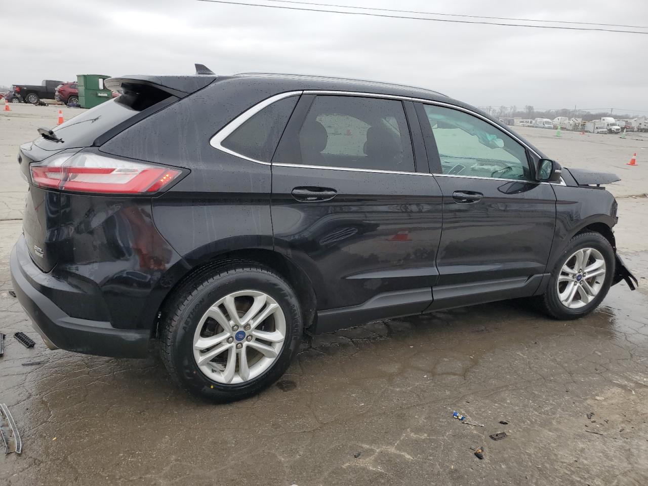 2019 Ford Edge - Image 3